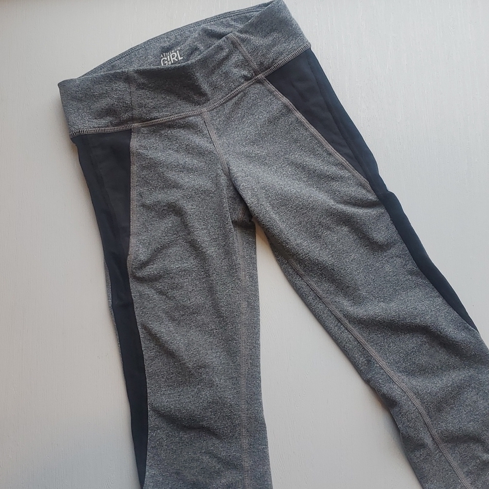 Athleta Girl Heathered Gray and Black Leggings M 8-10